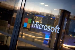 Microsoft компанияси кайфиятга таъсир қилувчи «ақлли» кўйлак ишлаб чиқди фото