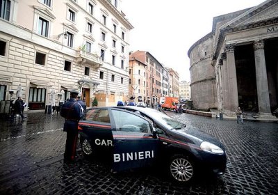 Рим полициячиларининг 83 фоизи 31 декабрь куни касаллигини баҳона қилиб ишга чиқмади фото