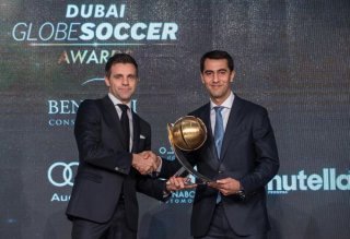 Globe Soccer Awards: Равшан Эрматов 2015 йилнинг энг яхши ҳаками! фото
