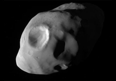 NASA Сатурн йўлдоши Пандоранинг сифатли суратини тақдим этди фото