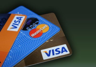 Visa картасидан 430 минг долларни хорижда нақдлаштирган тошкентлик гуруҳ фош қилинди фото