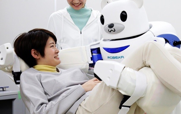 Yaponiyada ayiq ko‘rinishidagi robot-hamshira ishlab chiqildi