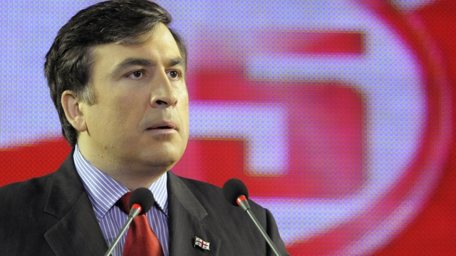 Саакашвили Россияни очофат тимсоҳга ўхшатди