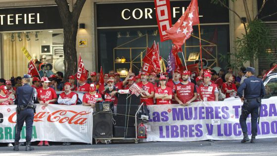 Испания Олий суди Coca-Cola компаниясининг 800 нафардан кўпроқ ходимини ишдан бўшатишини ноқонуний деб топди