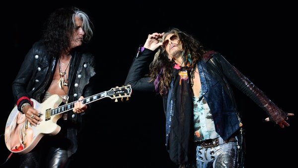 Mashhur Aerosmith rokguruhining yakkaxoni guruh tarqalayotnani haqila ma’lum qildi