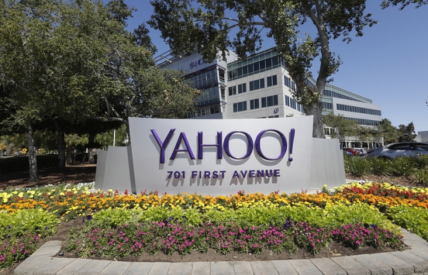 Verizon компанияси Yahoo’ни сотиб олаётганини тасдиқлади