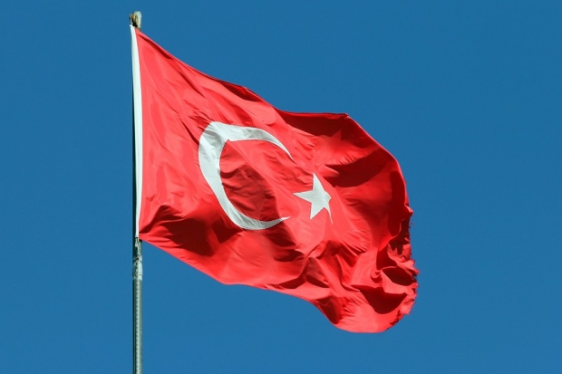 Туркия энергетика вазири: Россия билан иқтисодиётдаги барча лойиҳалар қайта кўриб чиқилади