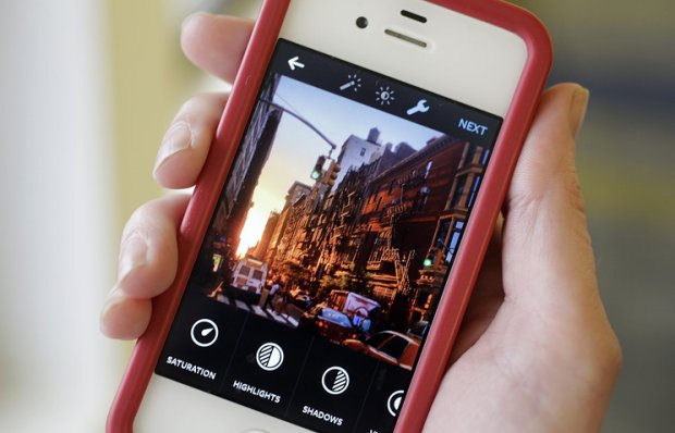 Instagram’да тўғридан-тўғри видеотрансляция қилиш имкони пайдо бўлди