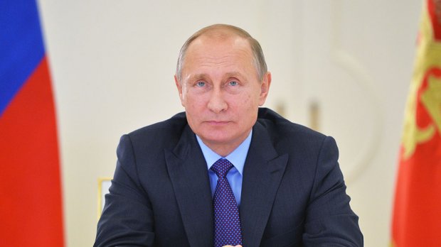 Путин Трампни Янги йил билан табриклади