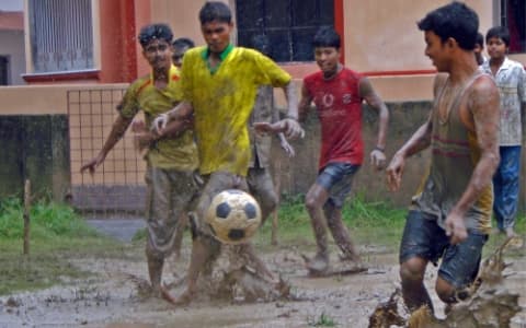 Ko‘cha futboli «qoida»lari