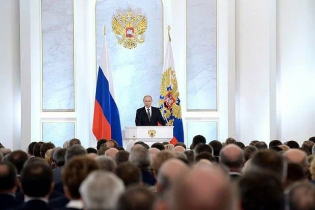 Владимир Путин собиқ совет республикалари суверенитетини ҳурмат қилишга ваъда берди