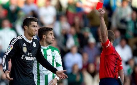 Ronaldu 4ta o‘yindan 12 o‘yingacha diskvalifikasiya qilinishi mumkin