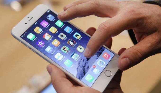 Apple iPhone эгаларидан 5 млн доллар тунади