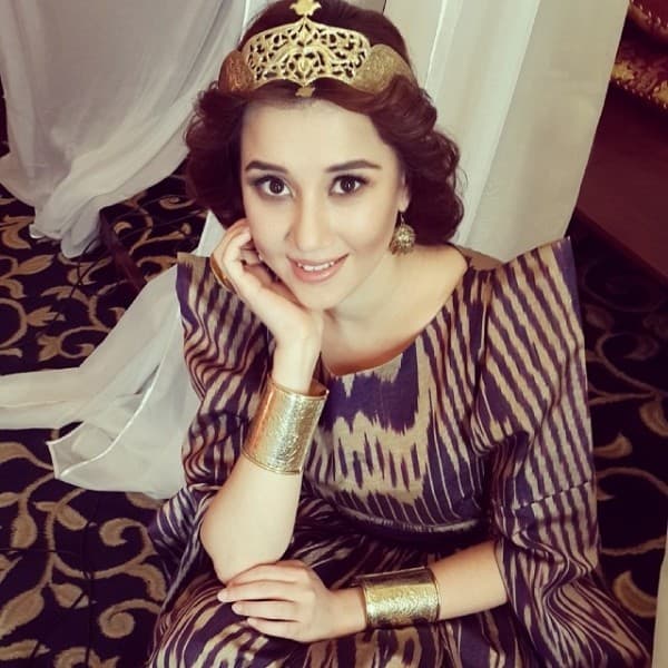Xonanda Dilso‘z Toshkentdagi to‘yini Sardor Rahimxon o‘tkazib bergani haqidagi mish-mishlarni rad etdi