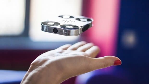 AirSelfie – селфи оладиган митти дрон