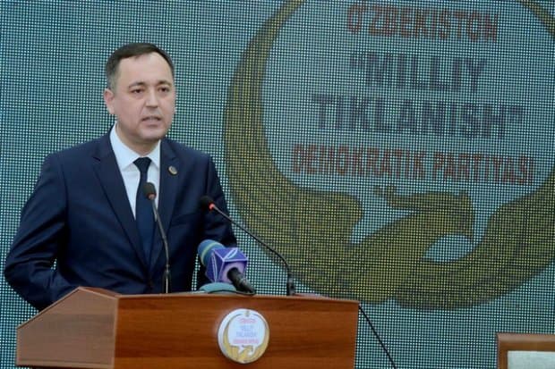 Сарвар Отамуратов Тошкент сайловчилари билан учрашди