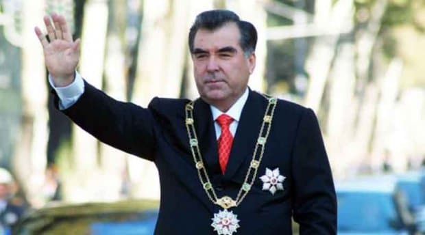 Тожикистон президенти куни – шахсга сиғиниш учун яна бир қадам