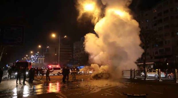 Yunusobodda matiz avtomobili yonib, portlab ketdi (FOTO)