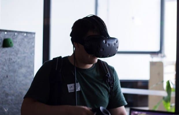 HTC VR-o‘yinlar yaratadigan studiya ochadi