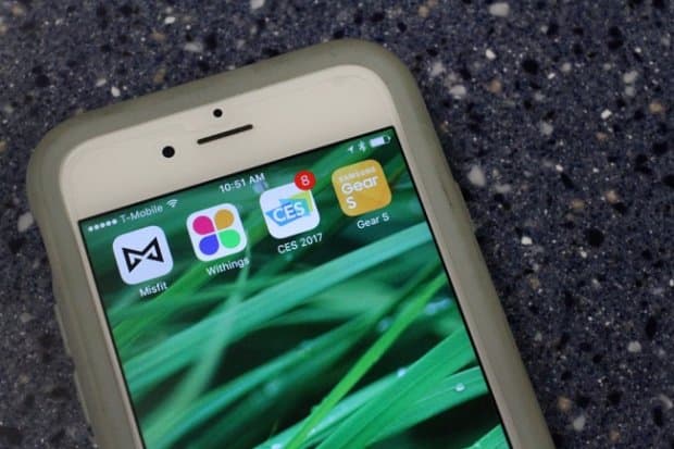 Nihoyat iPhone uchun Samsung Gear ilovasi chiqarildi
