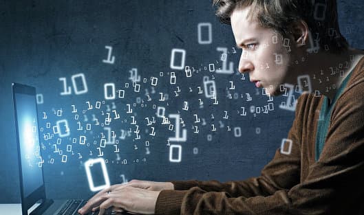 Франция IT-мутахассислар, стартаперлар ва инвесторларга тўрт йиллик визаларни жорий қилади