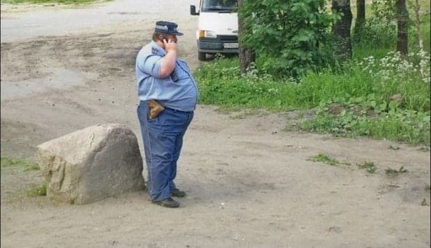 Тожикистонда ортиқча вазнга эга милиция ходимлари "меъёрга келтирилади"