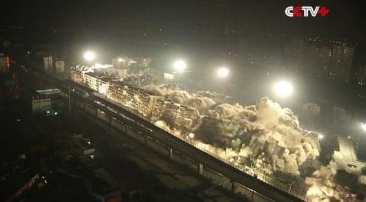 Хитойда 10 сония ичида 19 бино портлатилди