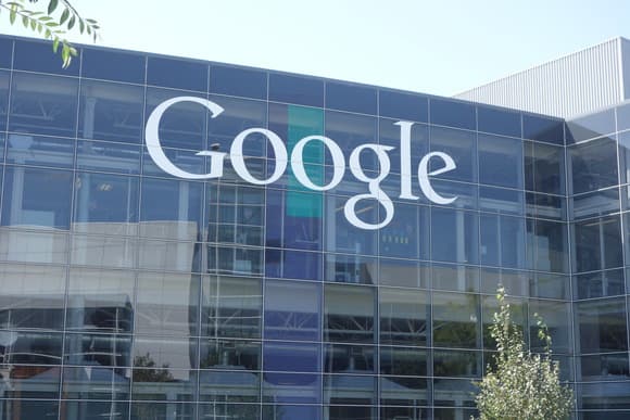 Google’га эгалик қилувчи холдинг 2016 йилда қанча соф фойда олгани маълум бўлди