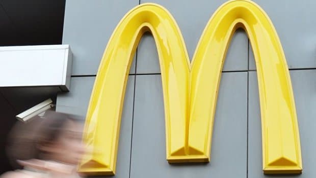 Fransiyada noma’lum kishilar «Makdonalds»da tushlik qilayotgan harbiylarning qurolini o‘g‘irlab ketdi