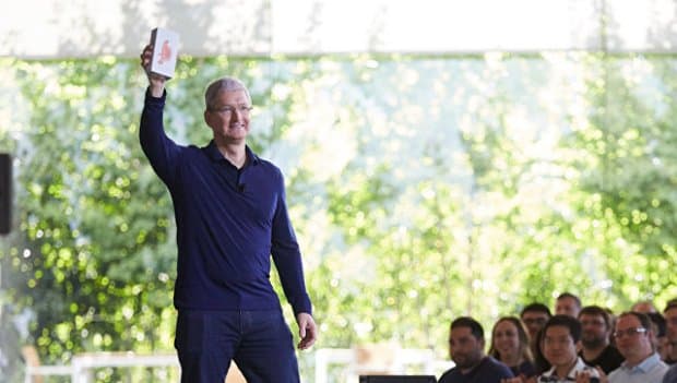 Apple rahbari: “Biz Britaniyaga ishonamiz, u bilan hammasi yaxshi bo‘ladi”