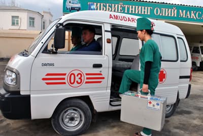 Тошкентдаги оилавий поликлиникаларга 4тадан Damas автомобиллари берилади