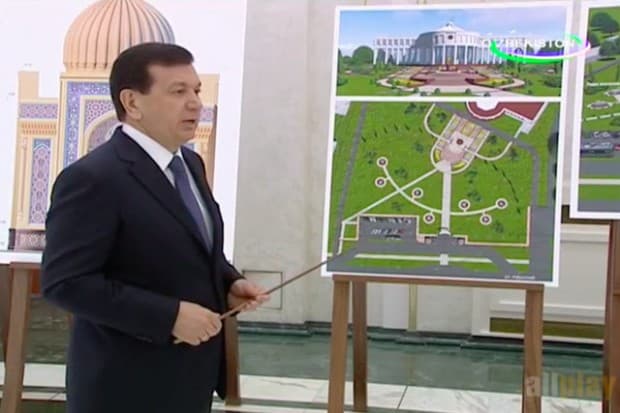 Қарши, Самарқанд шаҳарлари ва Оқсарой олдида Ислом Каримов ҳайкали бўлади