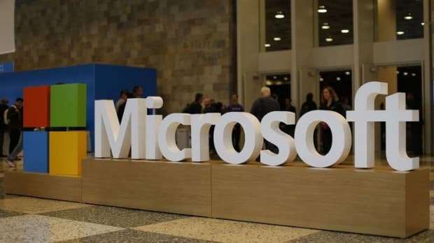 Microsoft кўзлар ҳаракати билан матн киритишга имкон берувчи дастур яратди