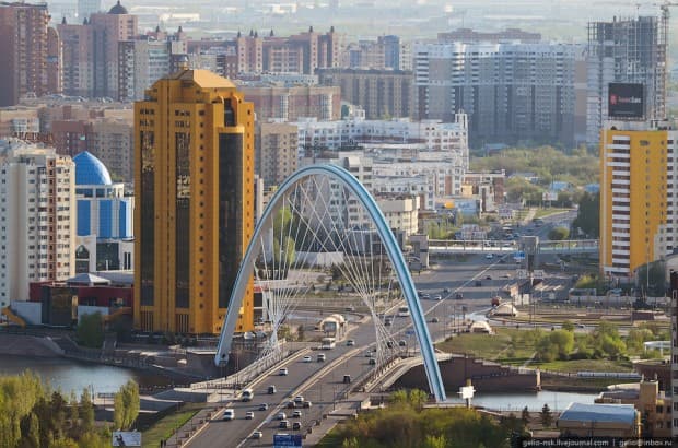 Остонадаги кўчалардан бирига Ислом Каримов номи берилиши мумкин