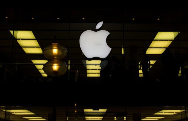 Apple қондаги глюкоза миқдорини уланишсиз аниқловчи қурилмани яратмоқда