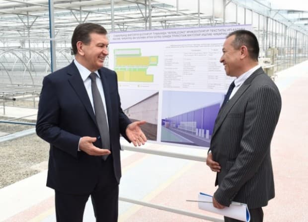 Shavkat Mirziyoyev: Loaqal ikkita odamni ish bilan ta’minlagan tadbirkorni boshimizda ko‘tarishga tayyormiz