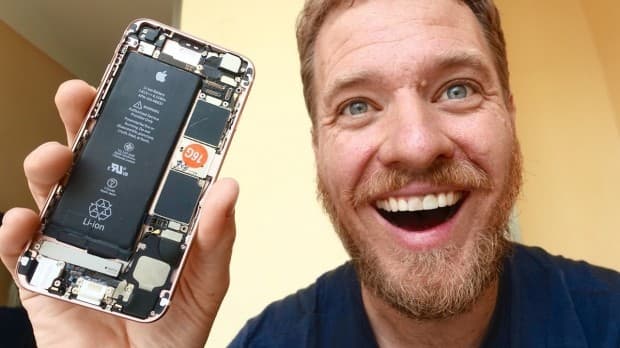 Google’нинг собиқ ходими 300 доллар сарфлаб iPhone 6 ни қўлда йиғди