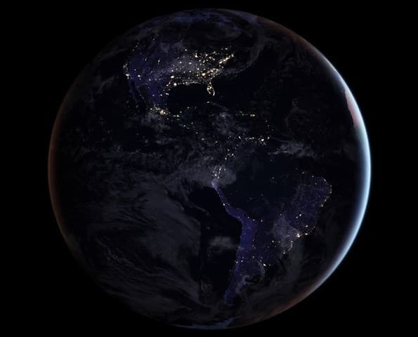 NASA Ернинг янги тунги харитасини намойиш этди (видео)