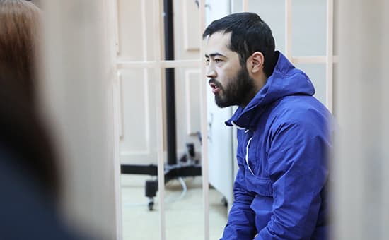 «Uyushtirilgan spektakl». Qirg‘izistonda Azimovning qo‘lga olinishi jarayoniga munosabat bildirildi