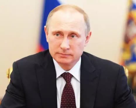 Россияликларнинг 82 фоизи Путиннинг фаолиятидан мамнун