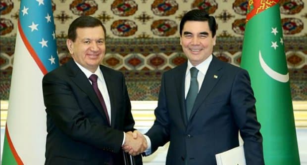 Шавкат Мирзиёев Туркманистон президенти билан телефон орқали гаплашди
