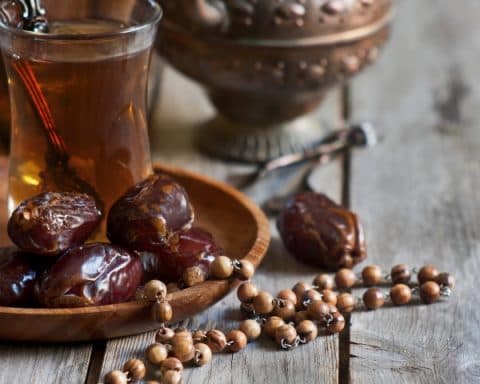Namoz o‘qimagan kishining ro‘zasi qabul qilinadimi?