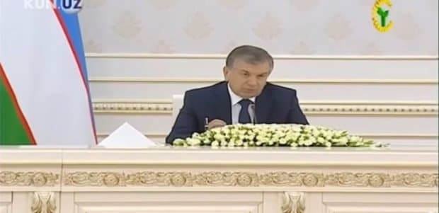 Президент дори-дармон таъминотидаги муаммоларни ҳал қилишга топшириқ берди