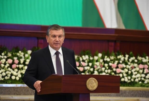 Энди кадр танлашда яқинлари судланганига қаралмайди - Президент