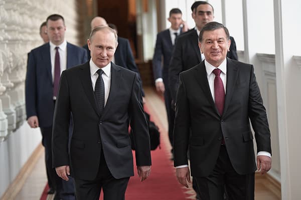 Путин Мирзиёевни табриклади