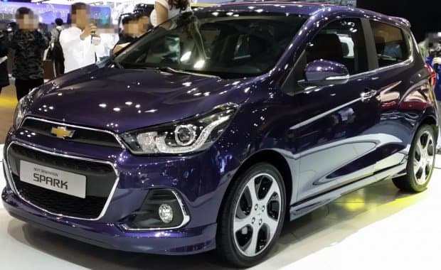 Navbatsiz “Lasetti” va “Spark” olib beraman deb fuqaroni 146 mln so‘mga chuv tushirib ketishdi