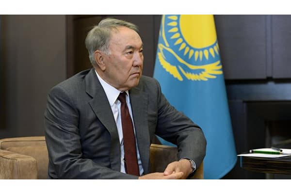 Назарбоев Мирзиёевга: “Сизнинг амалга ошираётган ишларингиз бутун минтақамизга ижобий таъсир кўрсатмоқда”