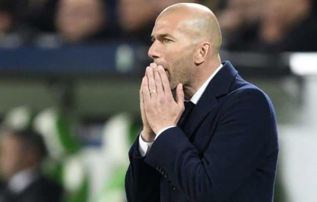 Zidan faoliyatini Osiyo terma jamoalarining birida davom ettirishi mumkin