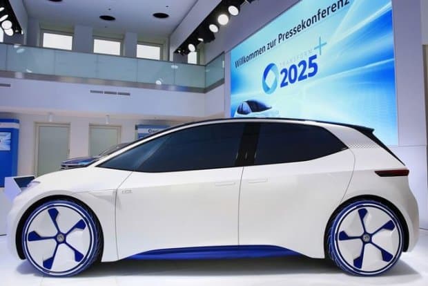 Volkswagen 18 ming yevrolik elektromobilni sotuvga chiqaradi