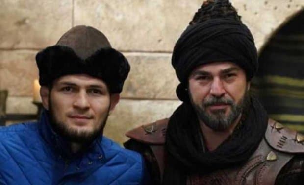 Ҳабиб Нурмуҳамедов “Эртўғрул” сериали тасвирга олиш майдончасига ташриф буюрди (фото)